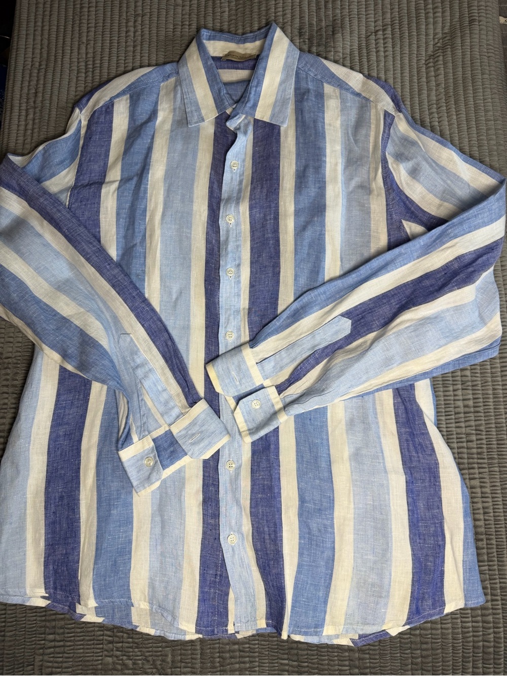 Men's Sartoria Saracena Luxury Linen Striped Button-Up Shirt in Blue and White L
